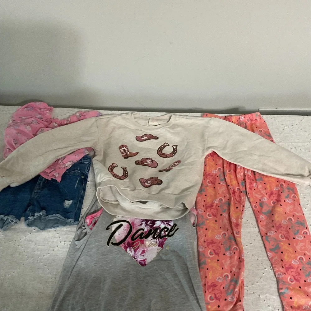 Girls Clothing Bundle Size 5-6 Justice Western Floral Leopard Unicorn 6pc Set